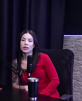 Gostava de ficar dando a buceta, então começou como Garota de Programa, e a Monica Lima deu pra 30 em uma noite - Dieni Gaúcha (SHEER/RED)